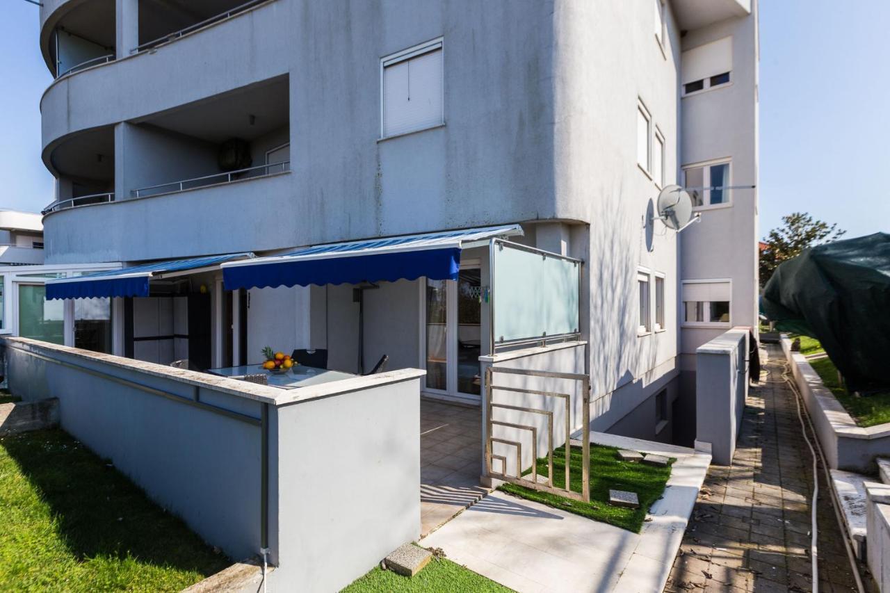 Peter Villa Spalldi Puntamika Exclusive W. Garage Zadar Dış mekan fotoğraf